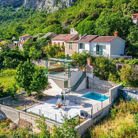 House Dida Mate - Cozy House In Nature With Heated Pool Tučepi Exteriér fotografie