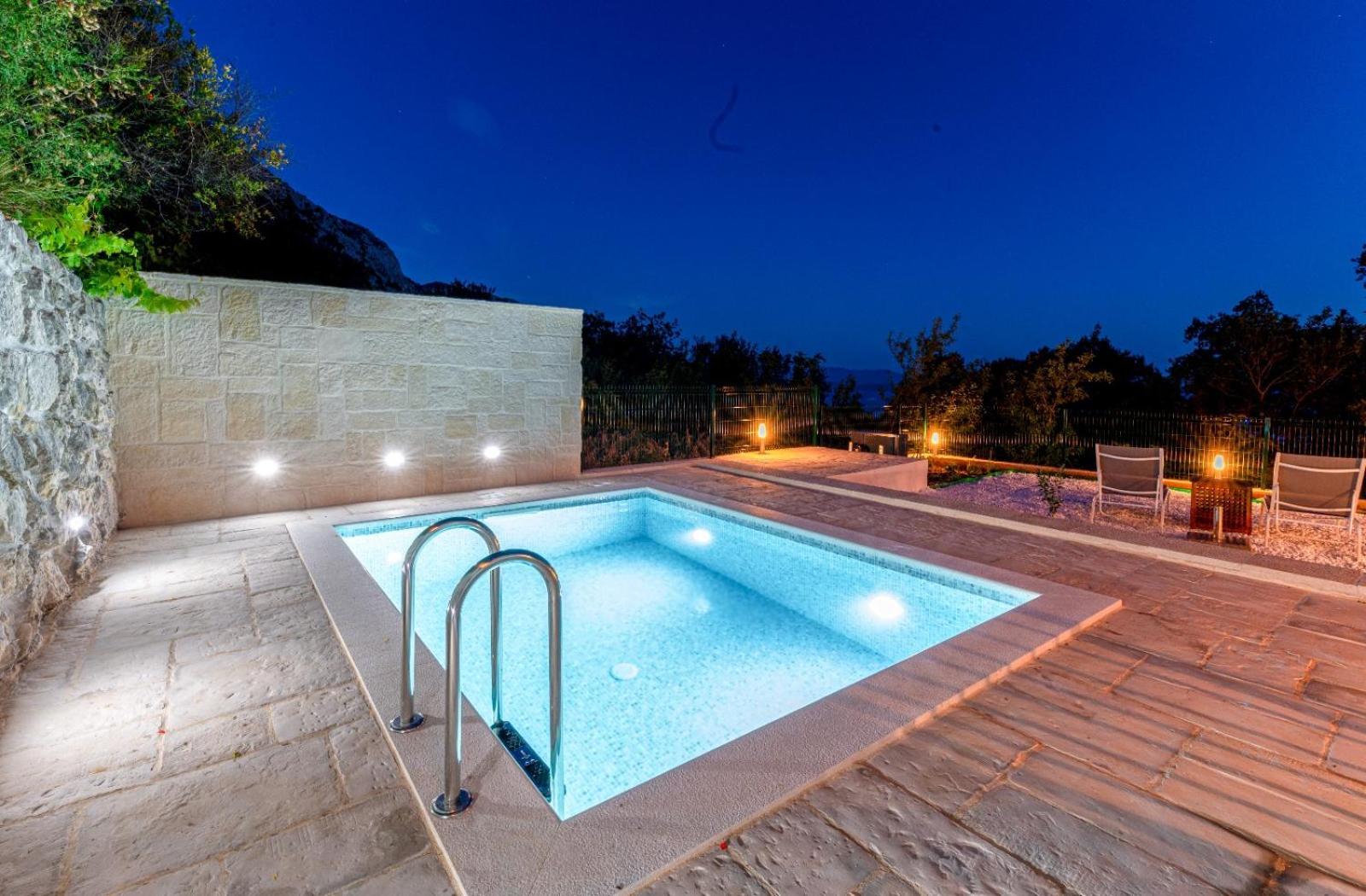 House Dida Mate - Cozy House In Nature With Heated Pool Tučepi Exteriér fotografie